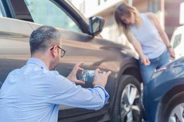 Professional Non Owner Car Insurance technician working in England, AR